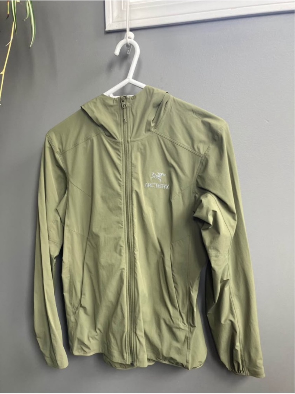 Arc’teryx Gamma SL Hoody – Women’s Size Small